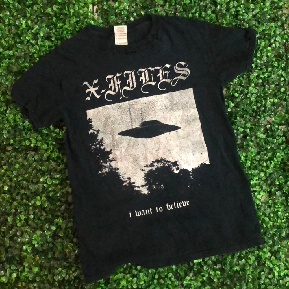 X files vintage tee men’s small women’s med I want to believe logo